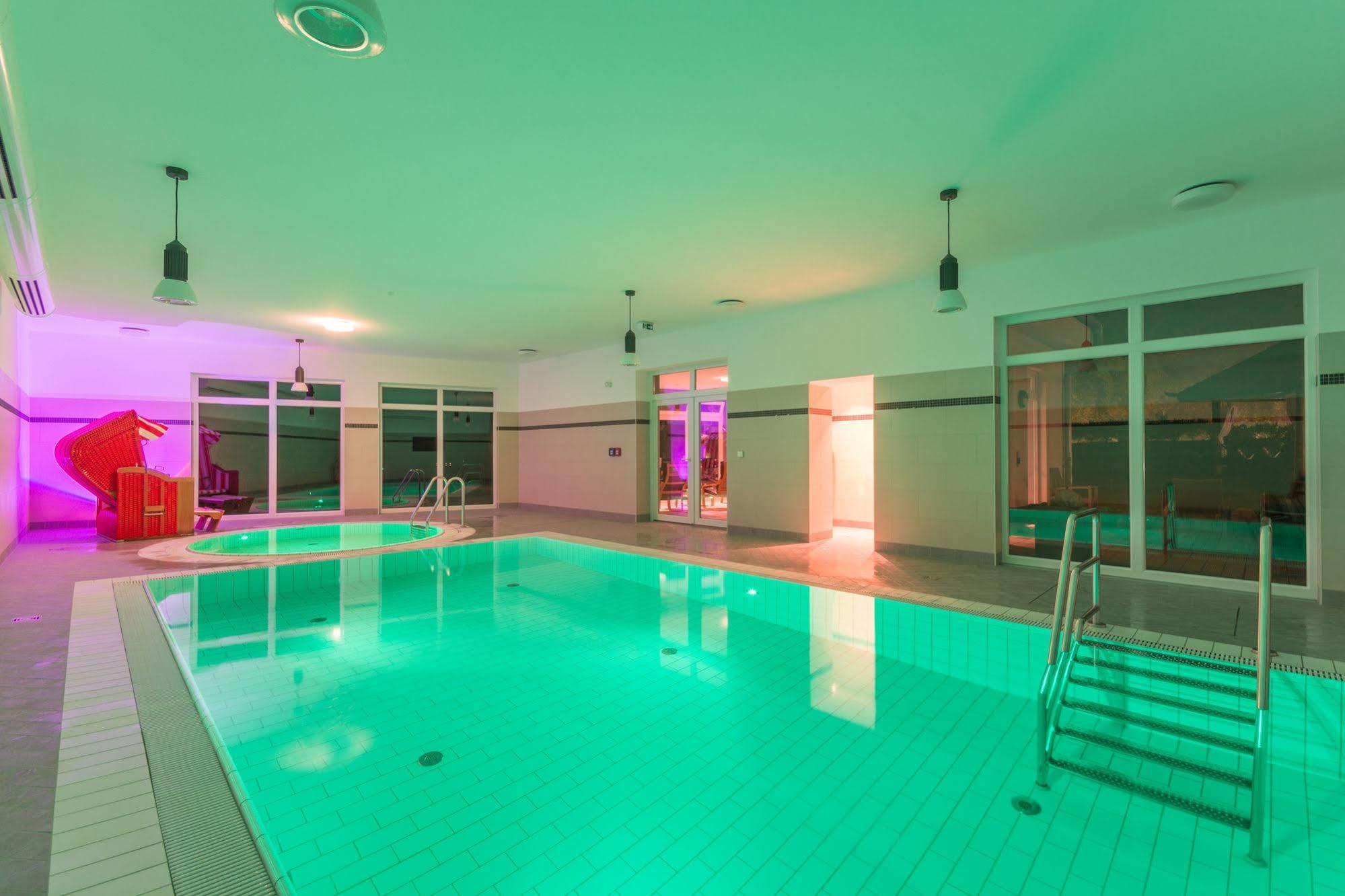 Hotel Badehaus Goor Putbus Exterior photo