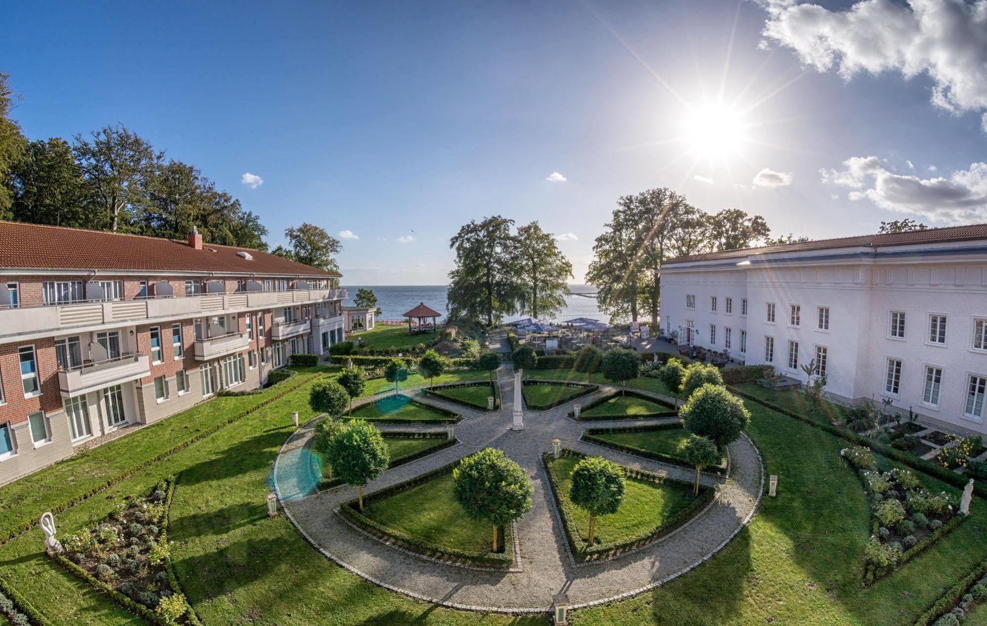 Hotel Badehaus Goor Putbus Exterior photo